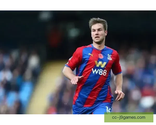 安德森凭借精准长传离队加盟富勒姆开启新篇章